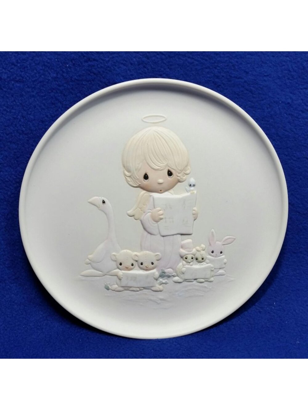 Precious Moments Let Heaven & Nature Sing Collectors Plate E-2347 1982 2nd Issue